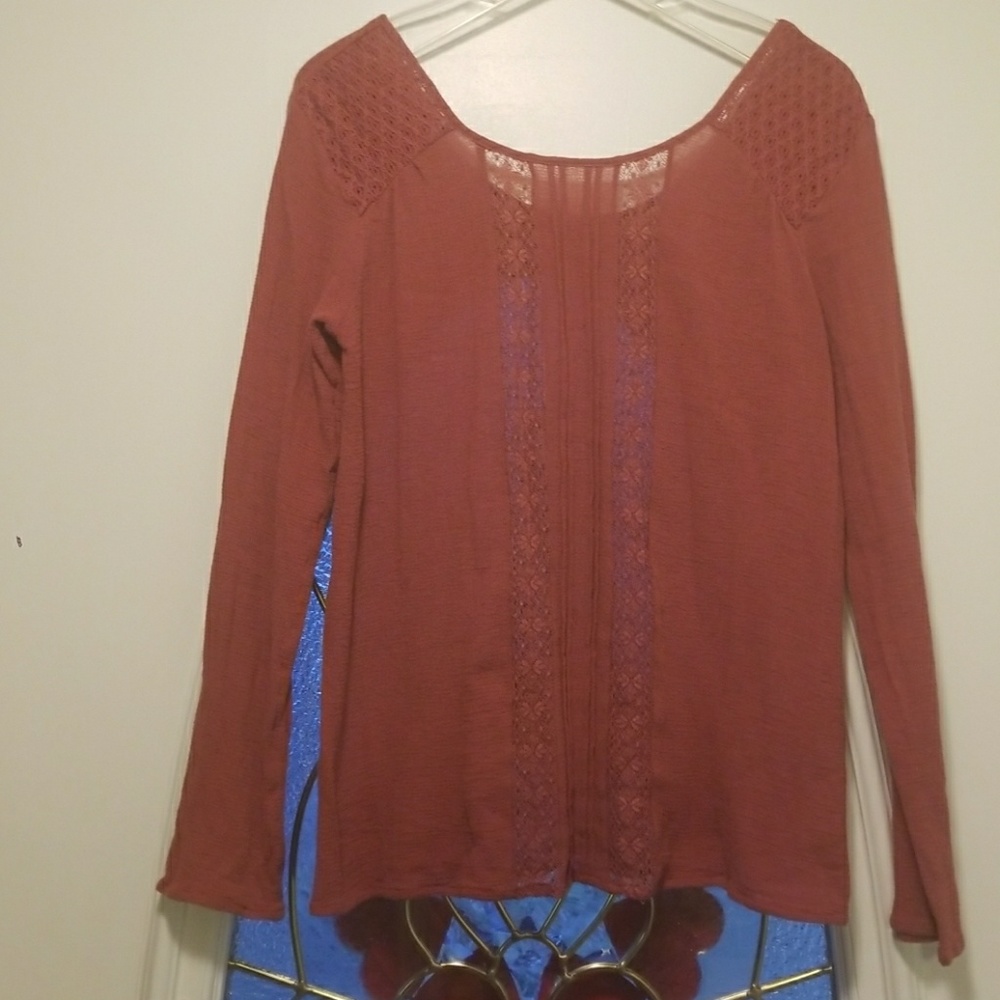 Mauve long sleeve with lace detail